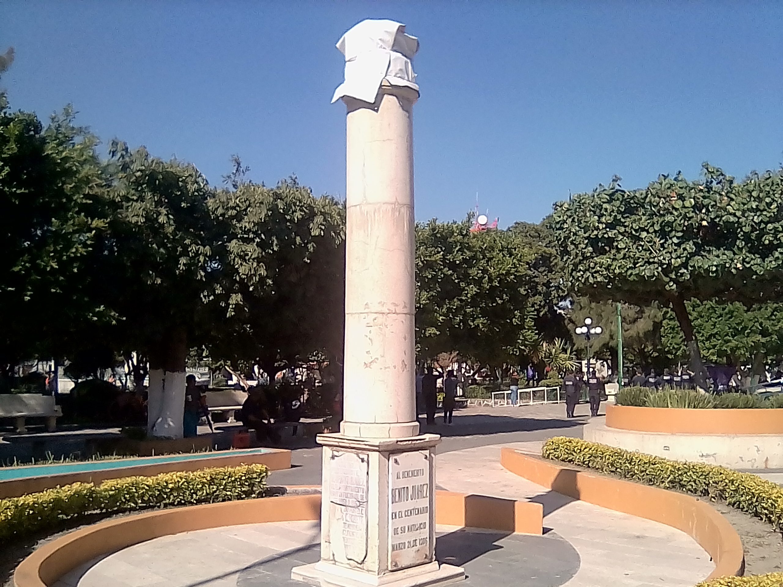 Busto de Benito Juárez en Izúcar, sigue sin ser colocado en el zócalo